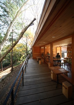 KITOKURAS cafe/丸亀市綾歌町栗熊東
