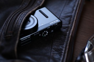 決して等倍で見ないで下さい-Nikon COOLPIX P300